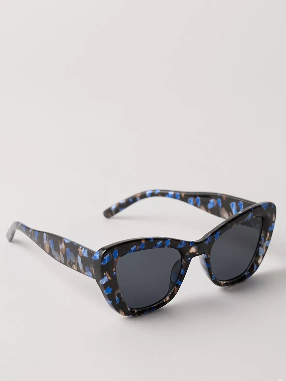 Free People Laguna Butterfly Sunglasses | NWT - Picture 2 of 9